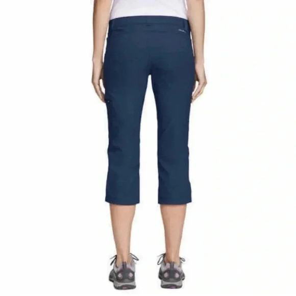 Eddie Bauer Tech Capri Pants Women's Size 6
Navy Storm Repel UPF50 - Picture 3 of 10